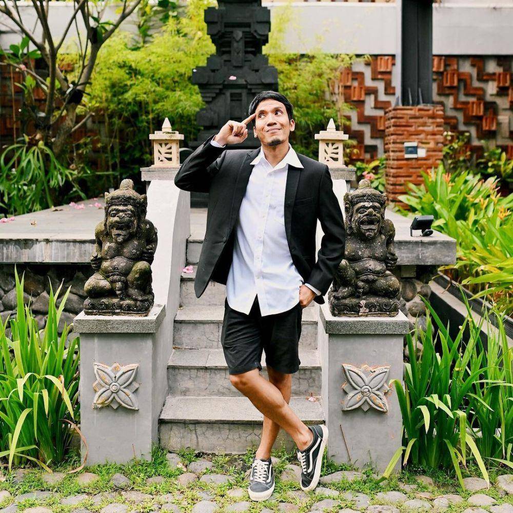 potret Desta (instagram.com/desta80s)