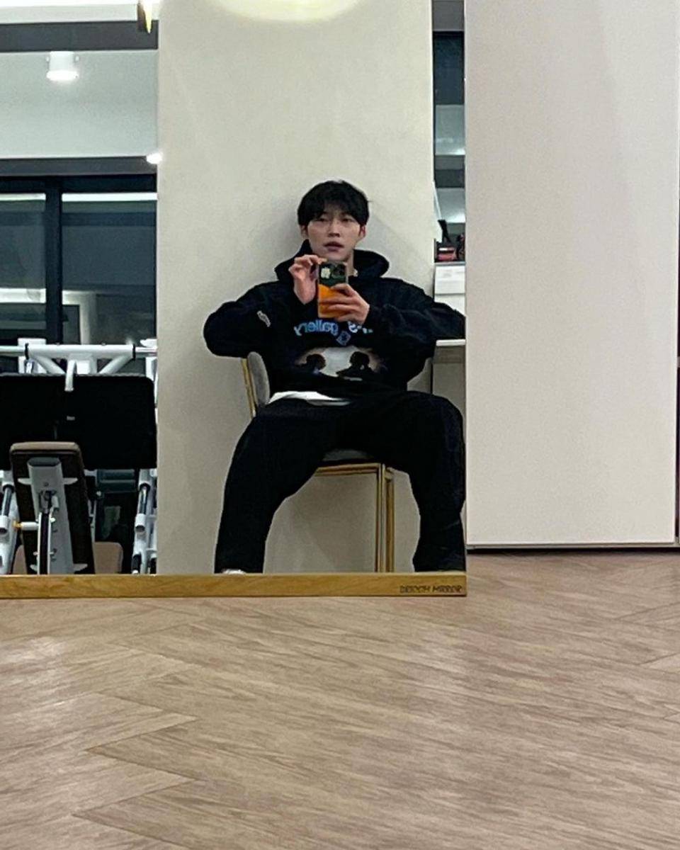 Gaya busana Woo Do Hwan (instagram.com/wdohwan)