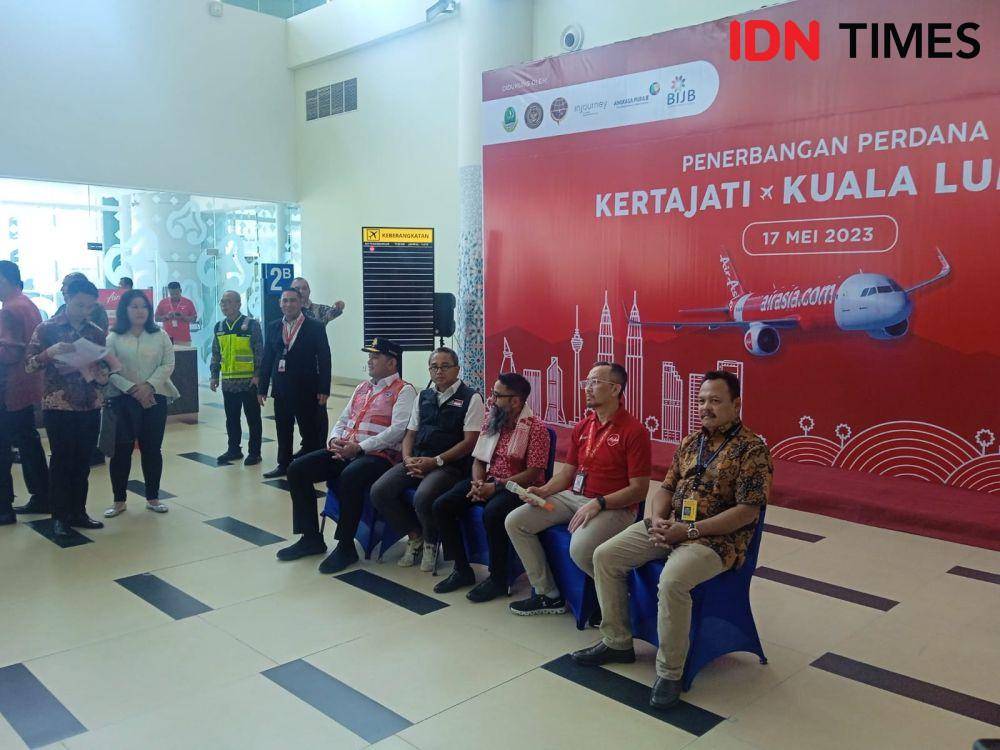 Suasana peresmian rute baru AirAsia dari Kertajati ke Kuala Lumpur. (IDN Times/Sandy Firdaus)