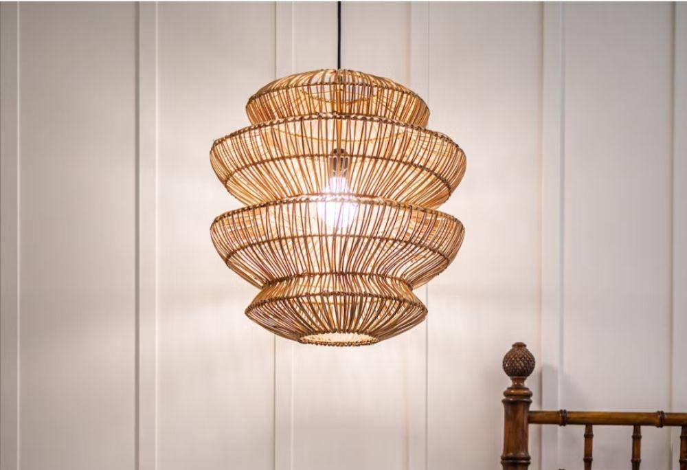 Ilustrasi lampu gantung(unsplash.com/@zapsizzle)