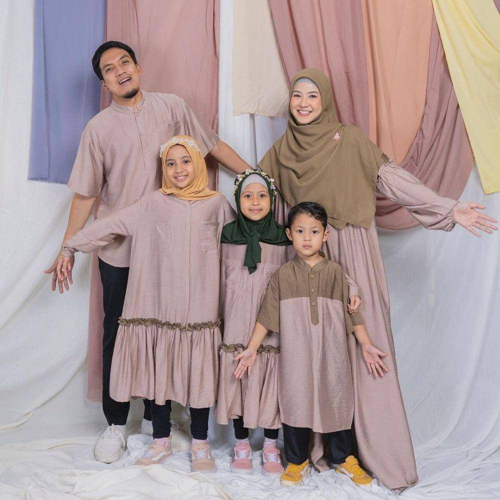 Potret Natasha Rizky dan anak-anaknya (instagram.com/natasharizkynew)