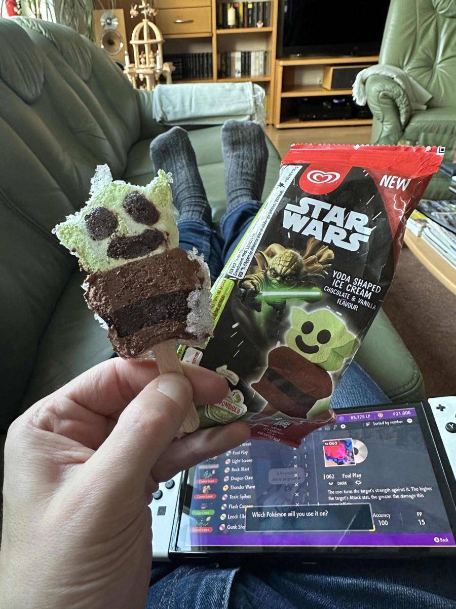 momen kocak beli cokelat gak sesuai ekspektasi (reddit.com/user/AnonymousEwe)