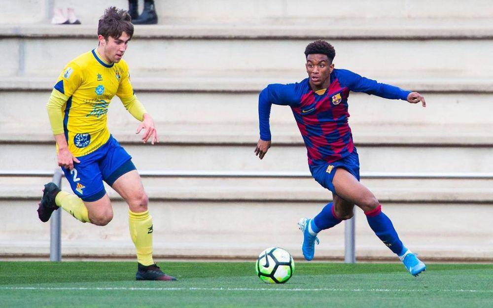 Alejandro Balde saat masih di La Masia. (instagram.com/alejandrobalde)
