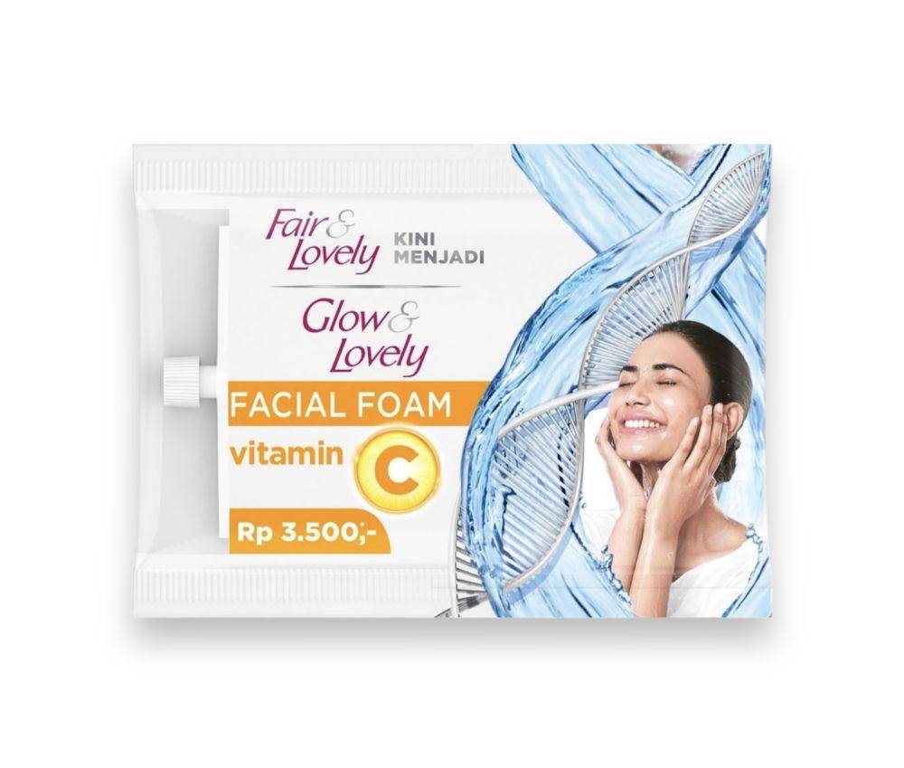 Fair and Lovely Bright C Glow Facial Foam (shopee.co.id/uniliverindonesia)