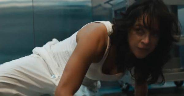 Letty saat berkelahi melawan Cipher (Dok. Universal Pictures/Fast X)