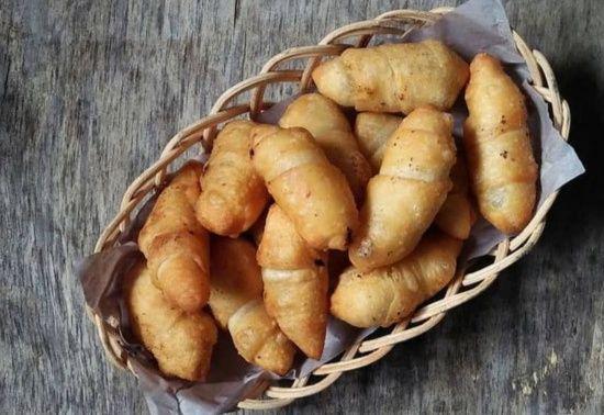Resep Molen Pisang Mini, Camilan Renyah yang Gampang Dibuat