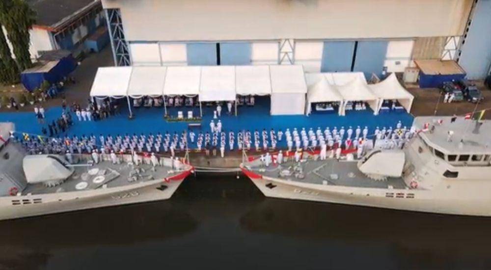 KRI Kapak-625 dan KRI Panah-626 adalah dua kapal perang buatan PT PAL. (Dokumentasi PT PAL)