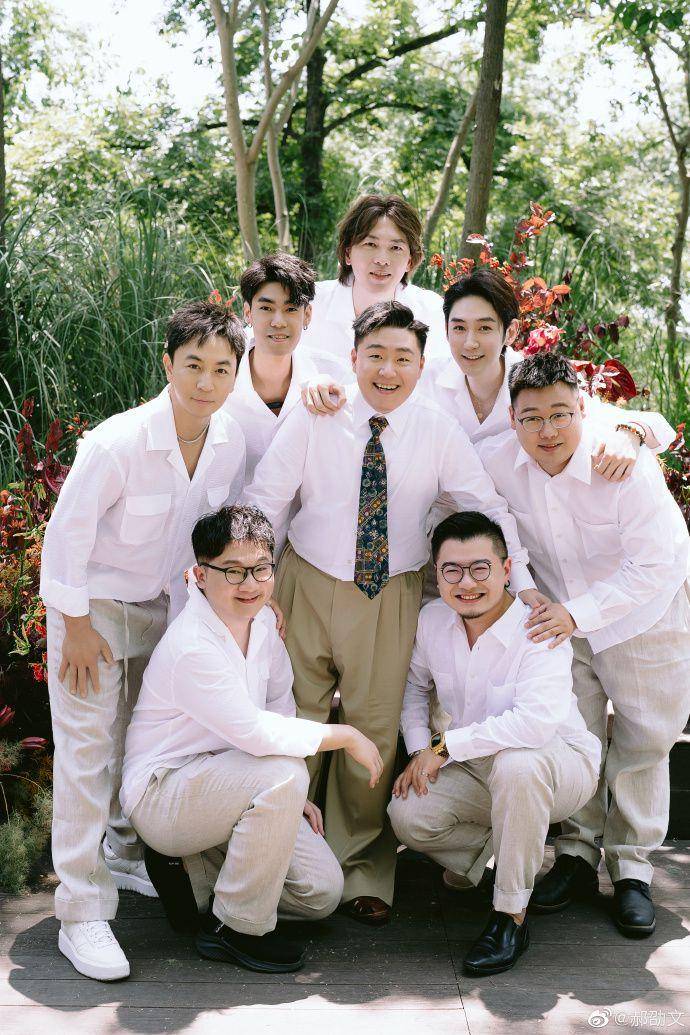 Pernikahan Steven Hao, pemeran Boboho (Weibo.com/郝劭文)