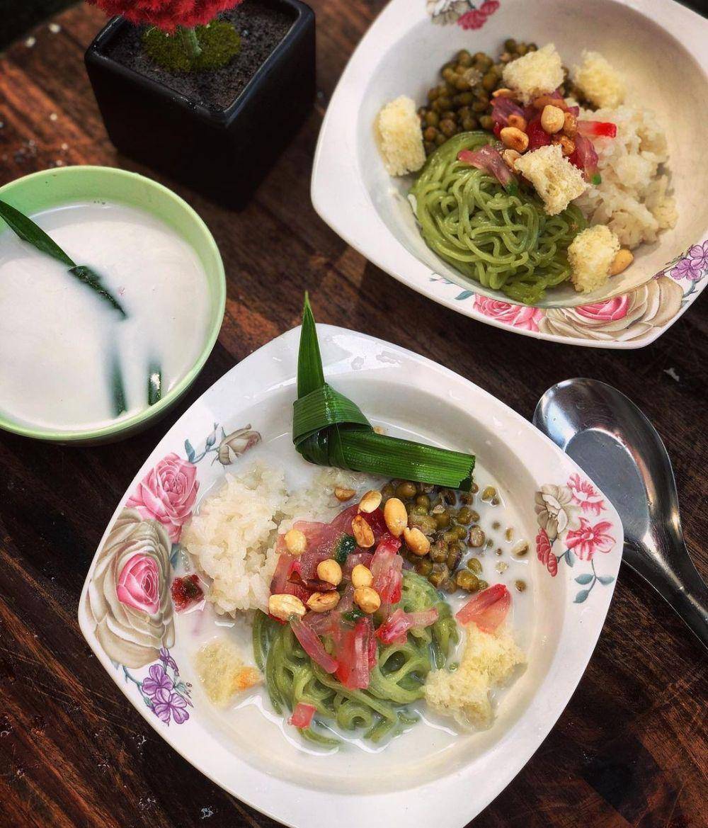ilustrasi wedang angsle (instagram.com/tenong__bakeryncafe)