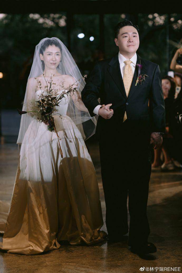 Pernikahan Steven Hao, pemeran Boboho (Weibo.com/郝劭文)