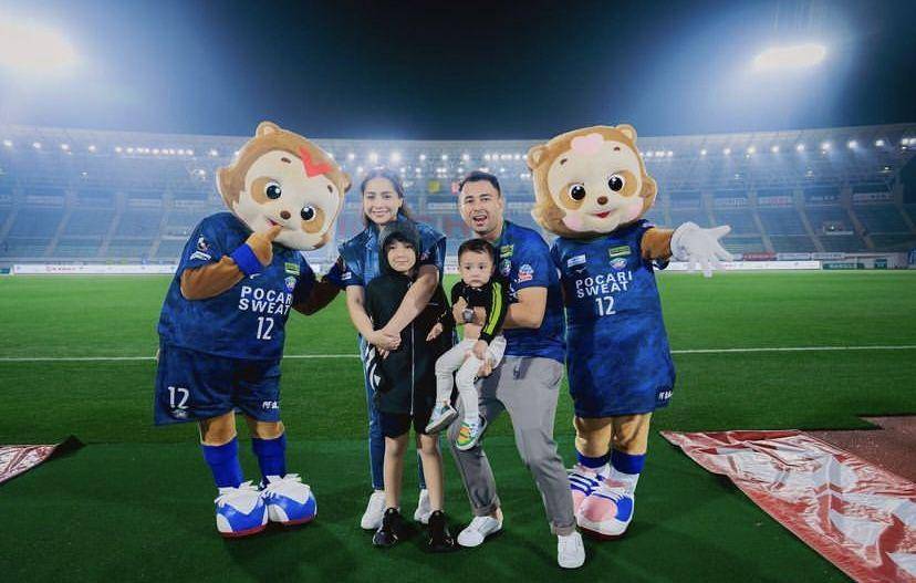 Raffi Ahmad dan keluarga saat liburan di Jepang (instagram.com/raffinagita1717)