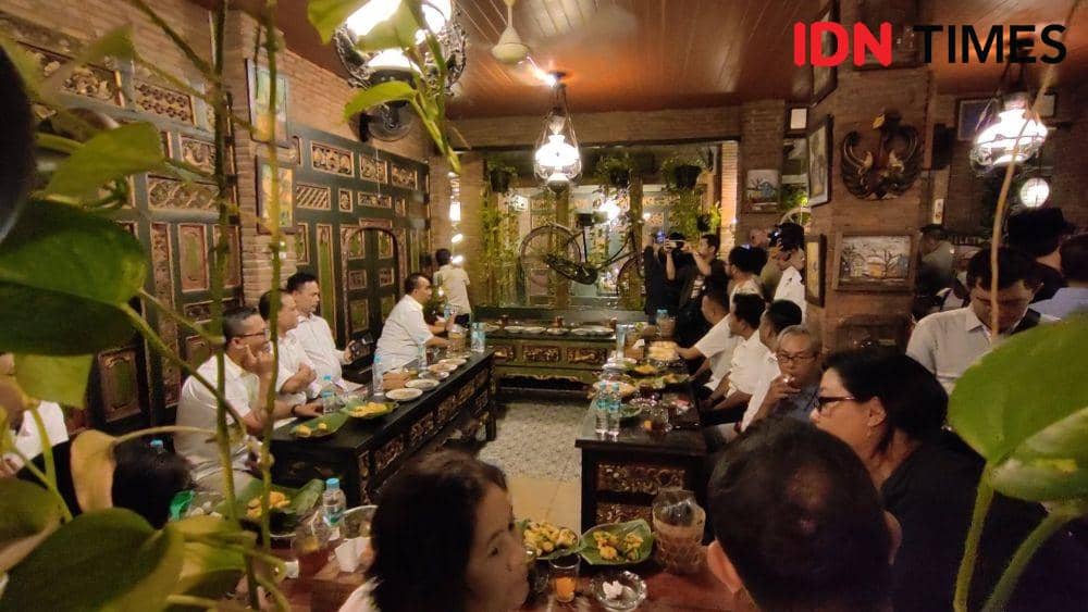 Relawan Jokowi dan Gibran. (IDN Times/Larasati Rey)
