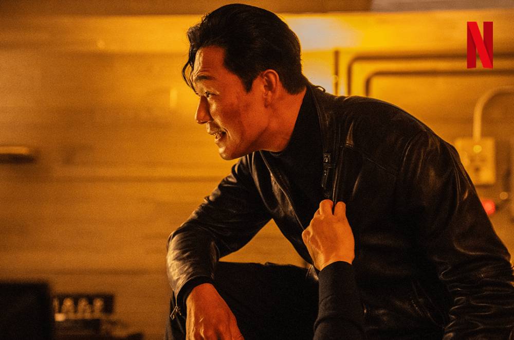 still cut serial Bloodhounds (instagram.com/netflixkr)