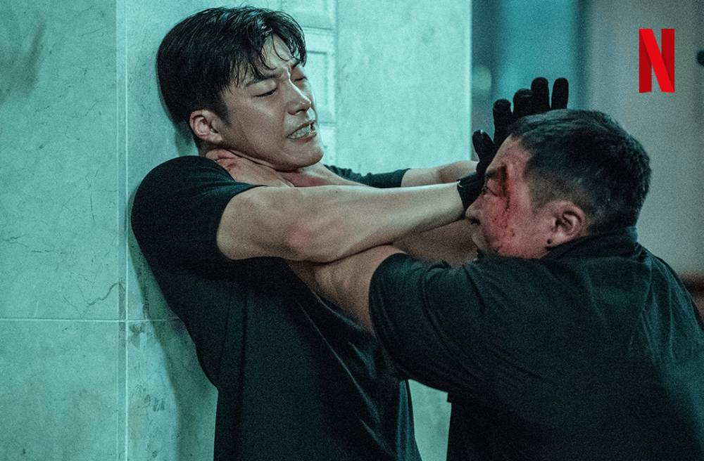 still cut serial Bloodhounds (instagram.com/netflixkr)