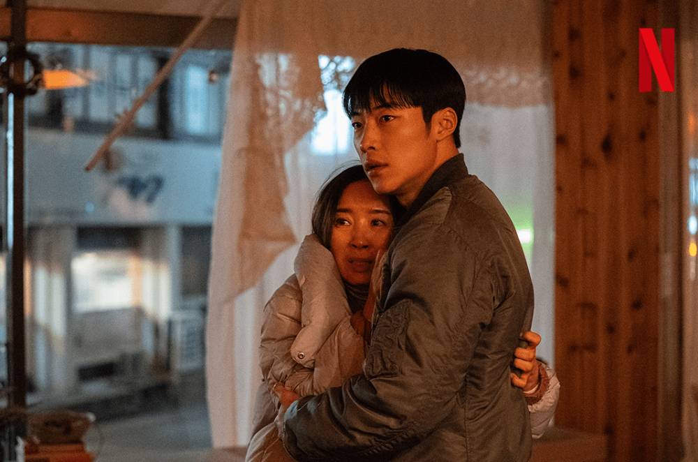 still cut serial Bloodhounds (instagram.com/netflixkr)
