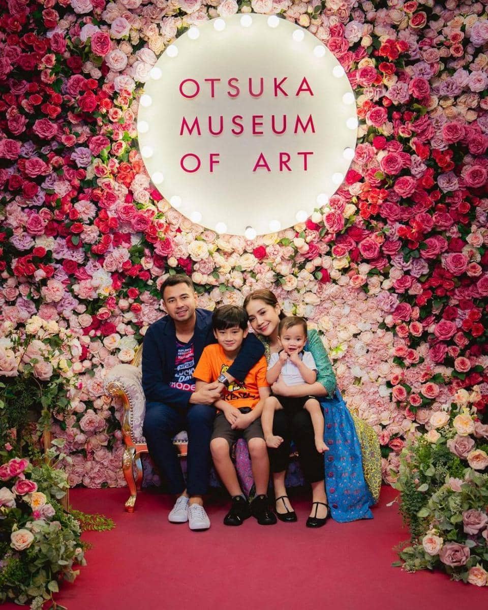 potret keluarga Raffi Ahmad (instagram.com/raffinagita1717)