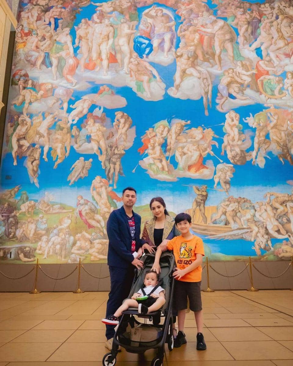 potret keluarga Raffi Ahmad (instagram.com/raffinagita1717)