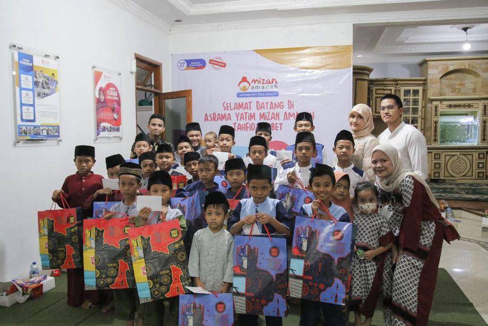 potret Erina Gudono di acara sosial (instagram.com/erinagudono)