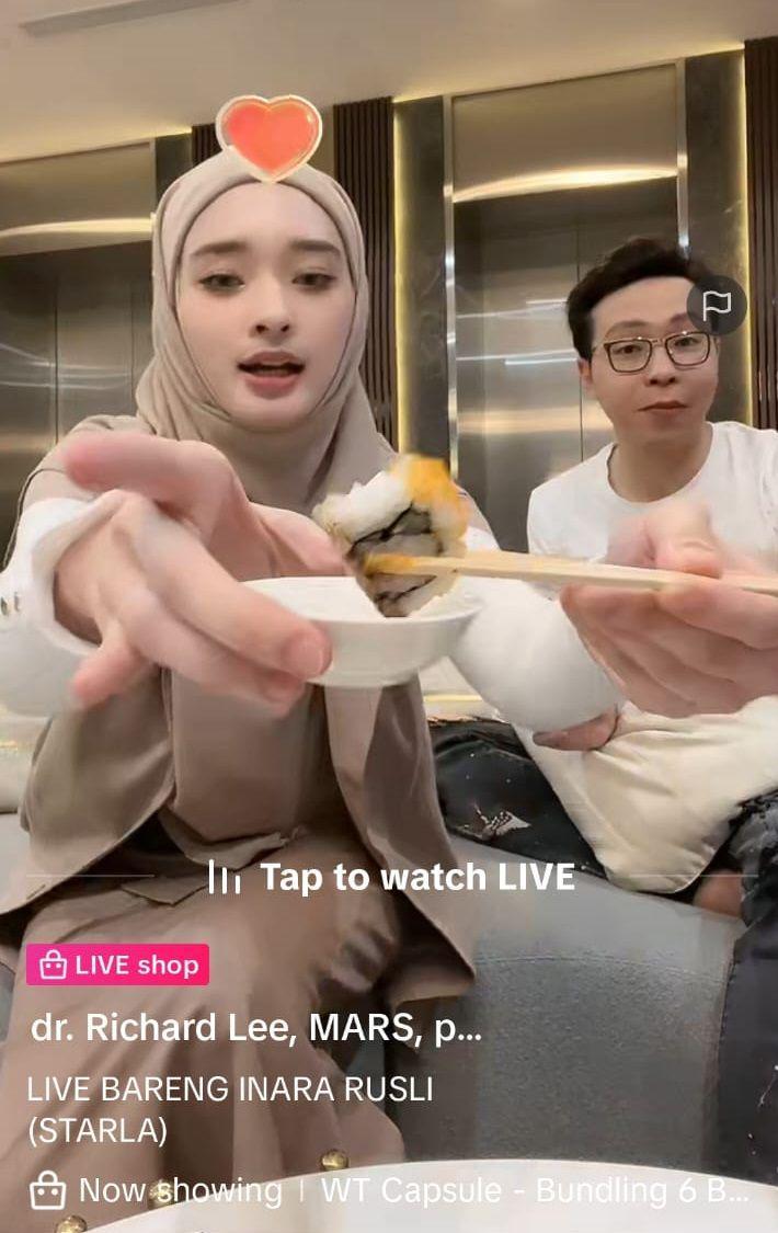 Inara Rusli lepas cadar (Tiktok.com/@drrichardlee)