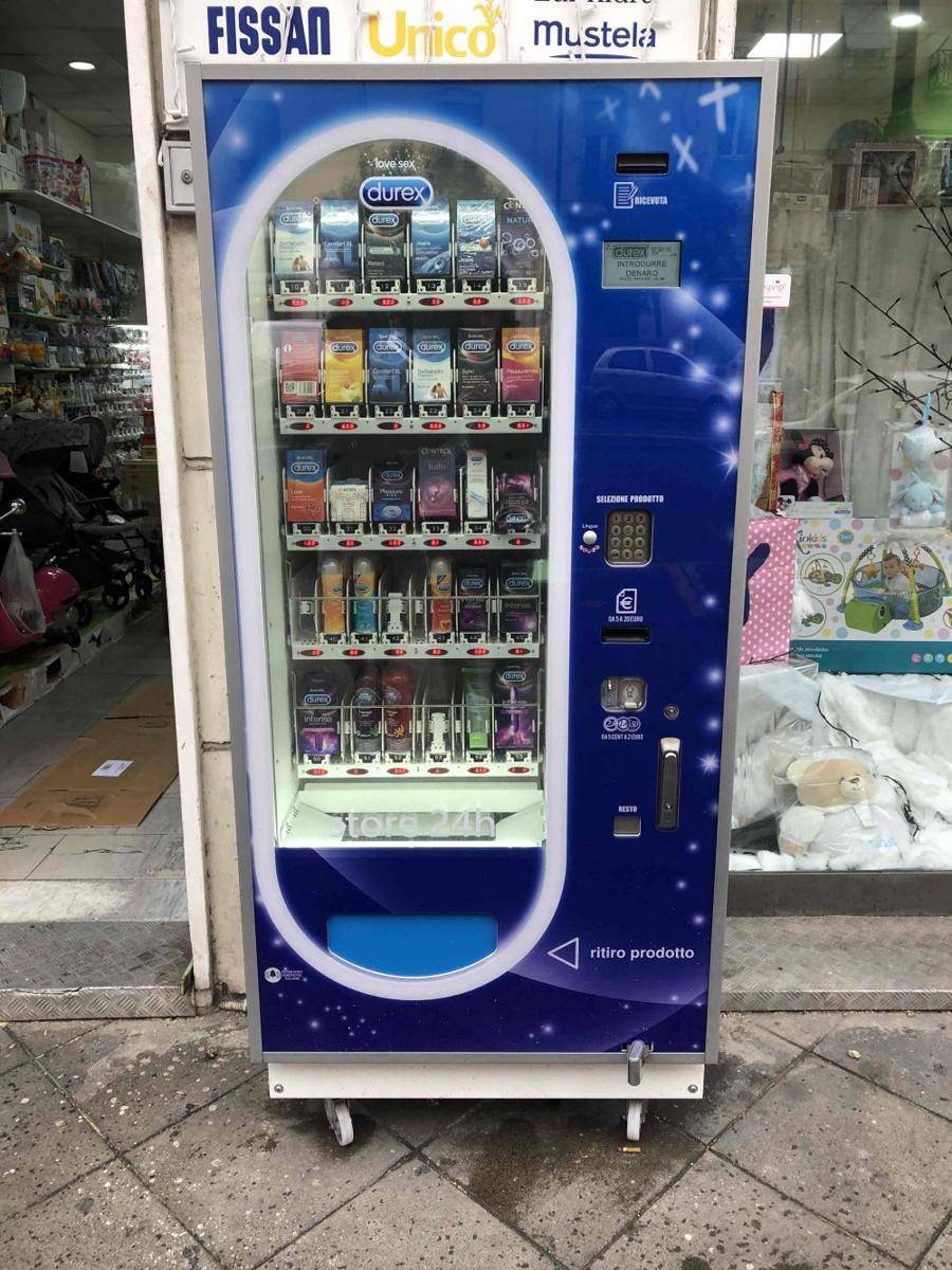 potret hal menarik di Naples (reddit.com/user/freebird348)