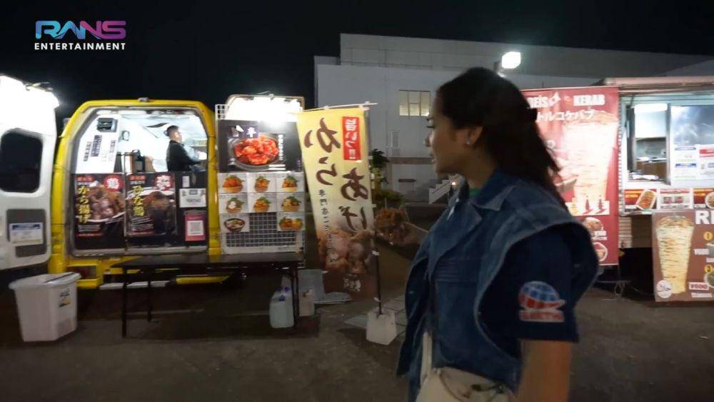 Nagita jajan di Jepang (YouTube.com/Rans Entertainment)