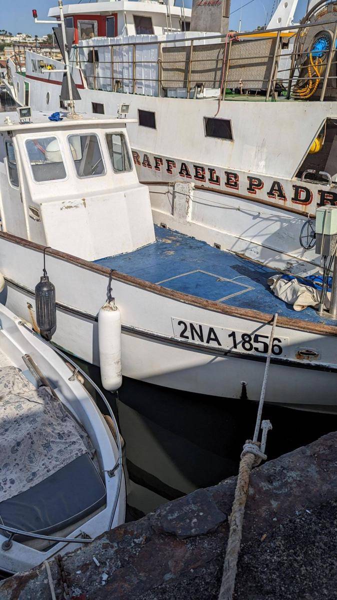 potret hal menarik di Naples (reddit.com/user/moebiuz36)