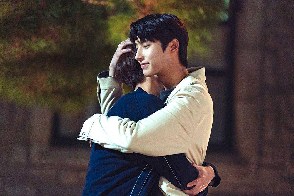 cuplikan drama The Eighth Sense (twitter.com/SmcYoon)
