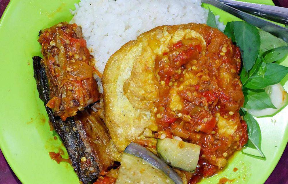 Sego Sambel Ho-Ha (instagram.com/surabayafoodies)