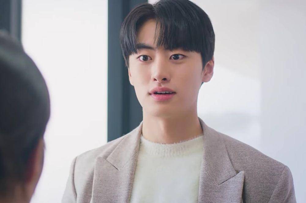 cuplikan Lee Won Jeong di web drama Hello Share (youtube.com/CBRE)