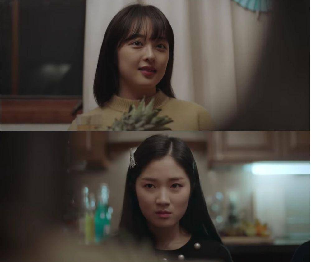 Kim Bo Ra dan Kim Hye Yoon di drama SKY Castle (youtube.com/JTBC Drama)