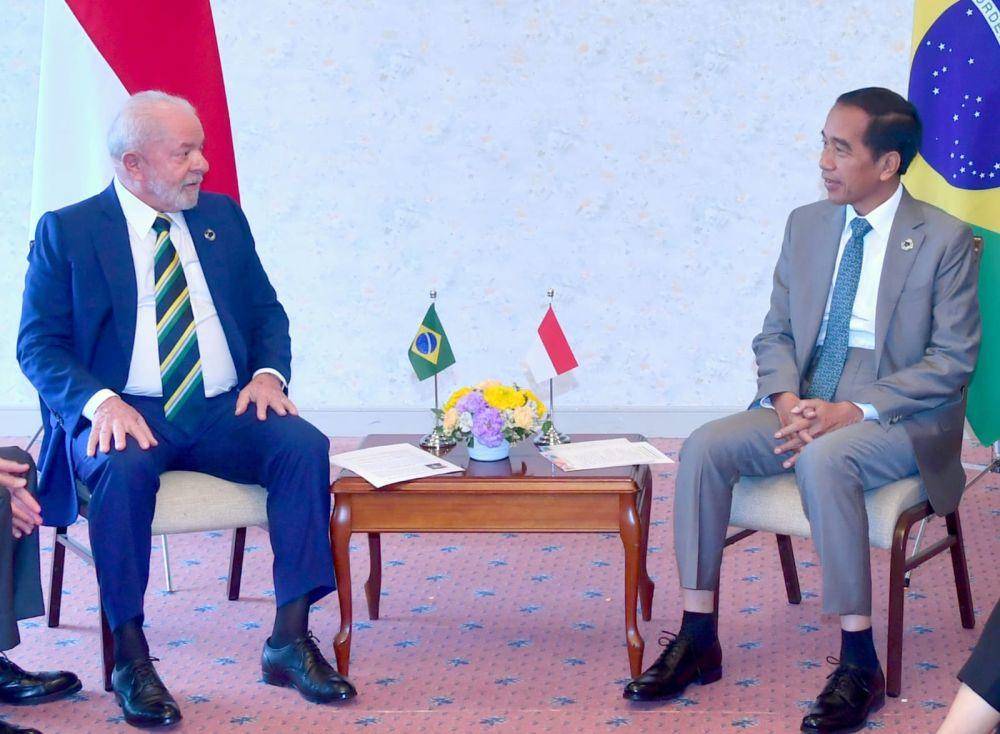 Presiden RI Joko Widodo dan Presiden Brasil Lula da Silva. (dok. Setpres RI)