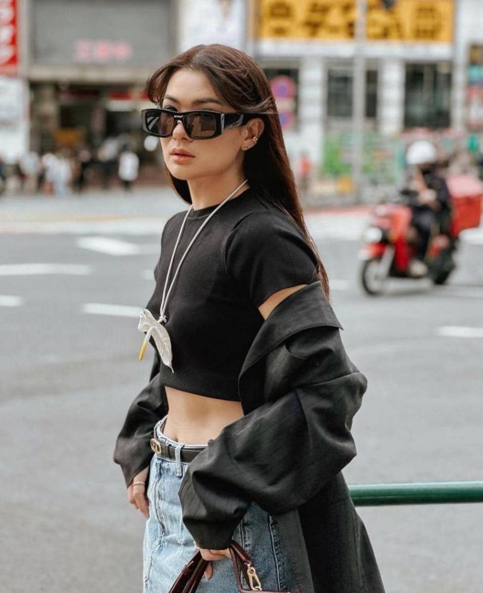 OOTD konser Anastasia Siantar (instagram.com/anazsiantar)