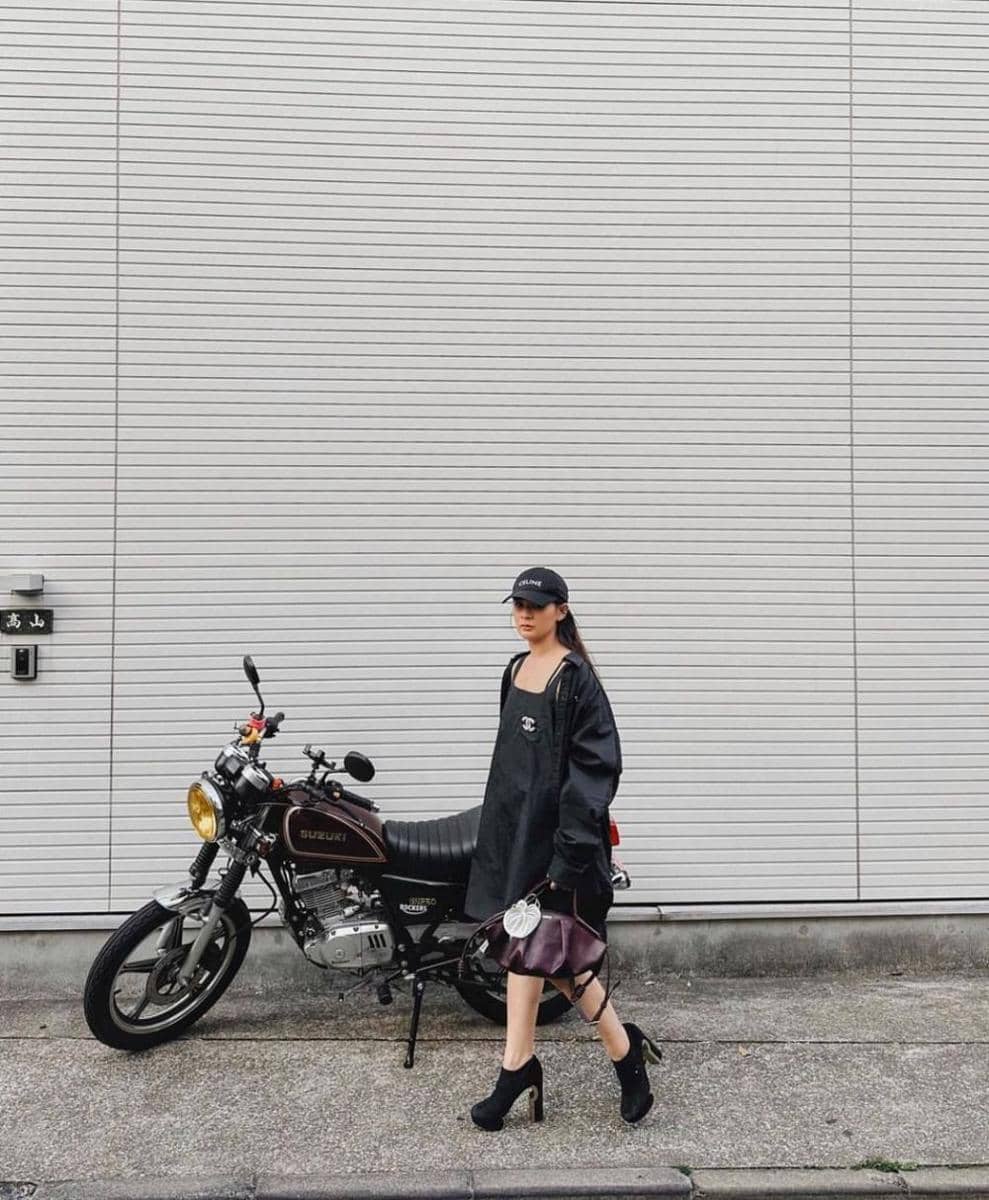 OOTD konser Anastasia Siantar (instagram.com/anazsiantar)