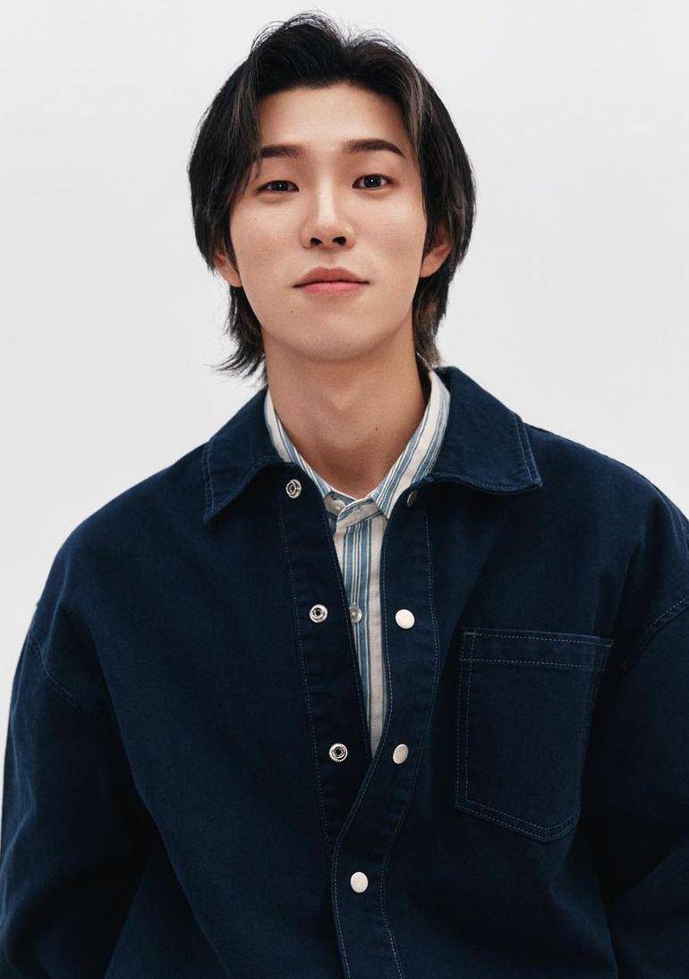 Yoo In Soo (instagram.com/management_koo)
