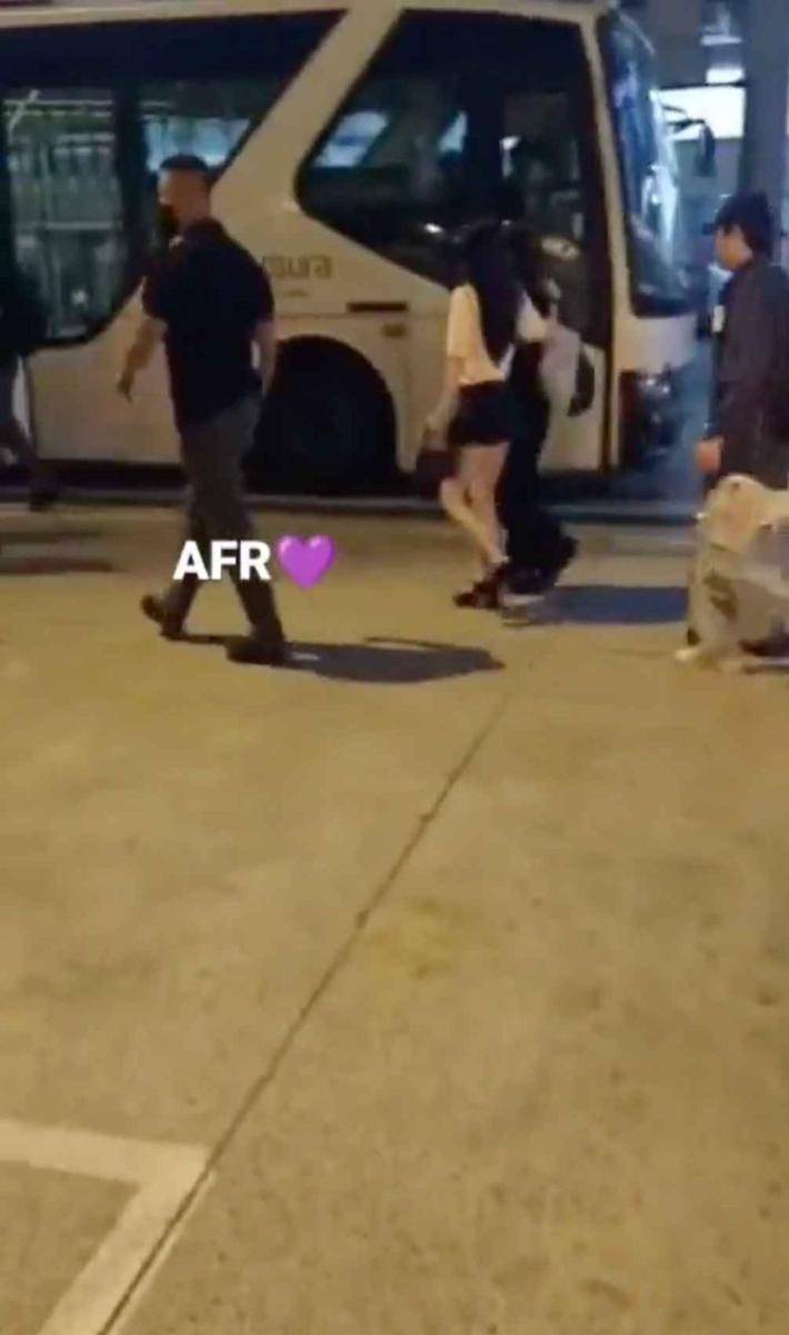 kedatangan Red Velvet di Jakarta (twitter.com/AfrianaAmbarita)