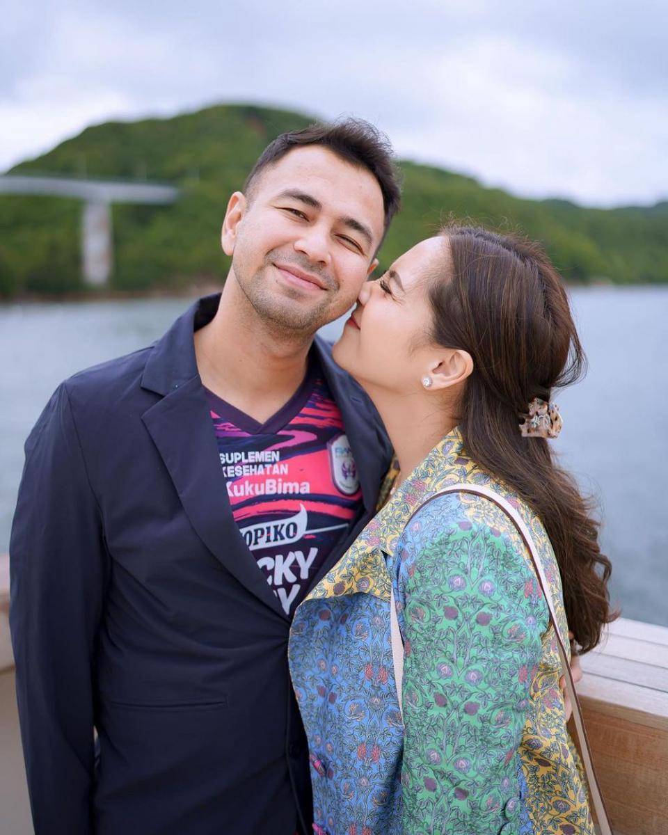 potret mesra Raffi Ahmad dan Nagita Slavina di Jepang (instagram.com/raffinagita1717)