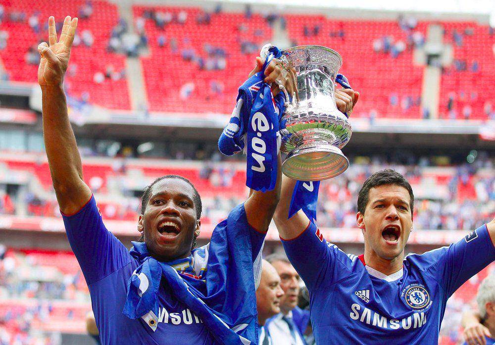 Chelsea menjuarai Piala FA 2009/2010. (twitter.com/ChelseaFC)
