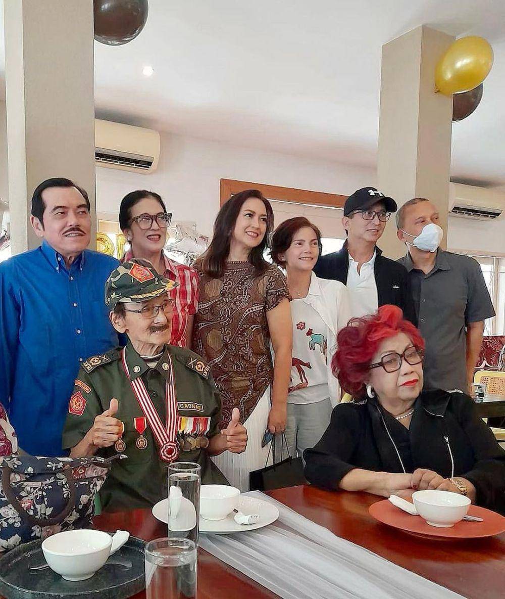 potret ultah ayah Ira dan Ari Wibowo (instagram.com/irawbw)