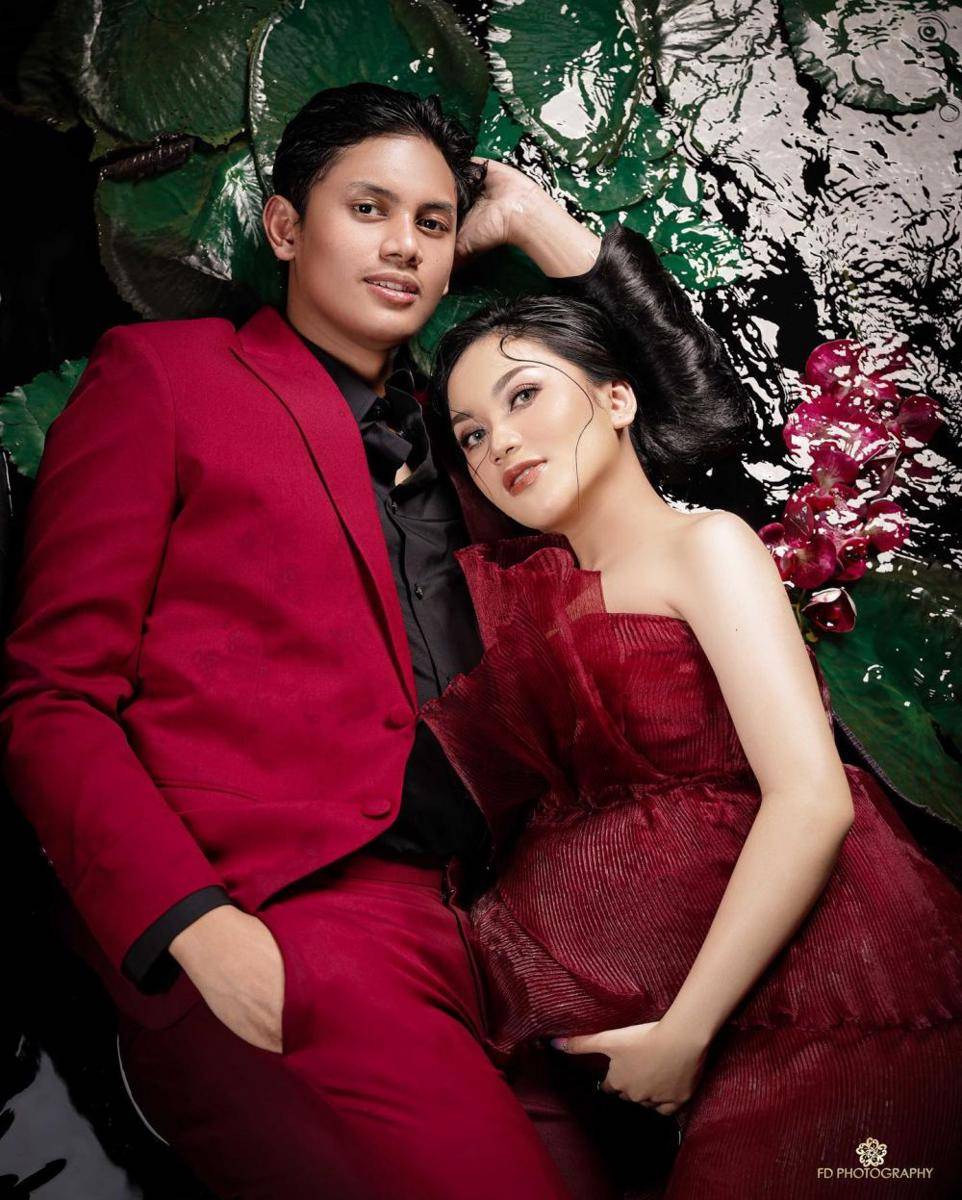 maternity shoot Lalita Hutami (instagram.com/fdphotographi90)
