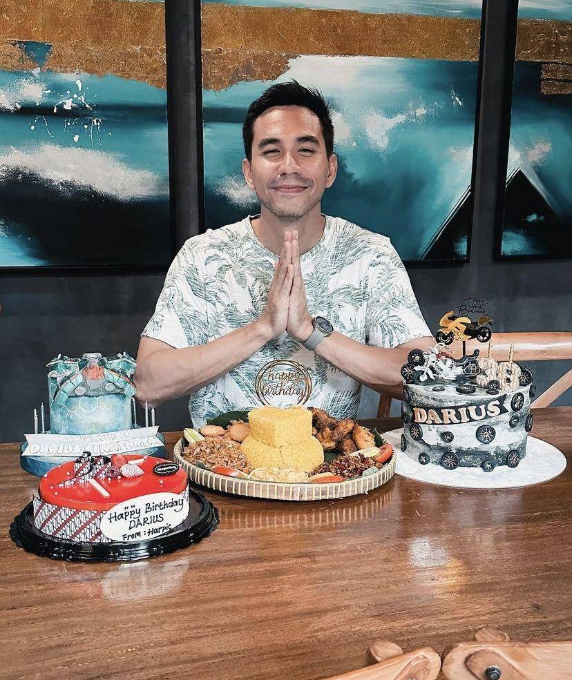 potret ultah Darius Sinathrya ke-38 (instagram.com/darius_sinathrya)