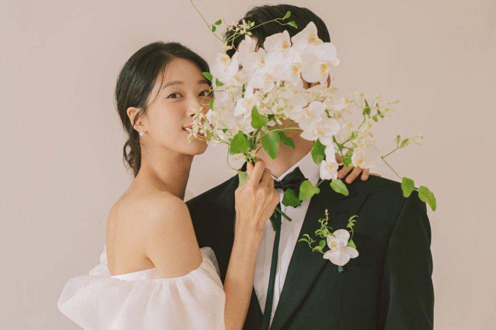 Minha 9Muses dan suami (instagram.com/blossomh_)
