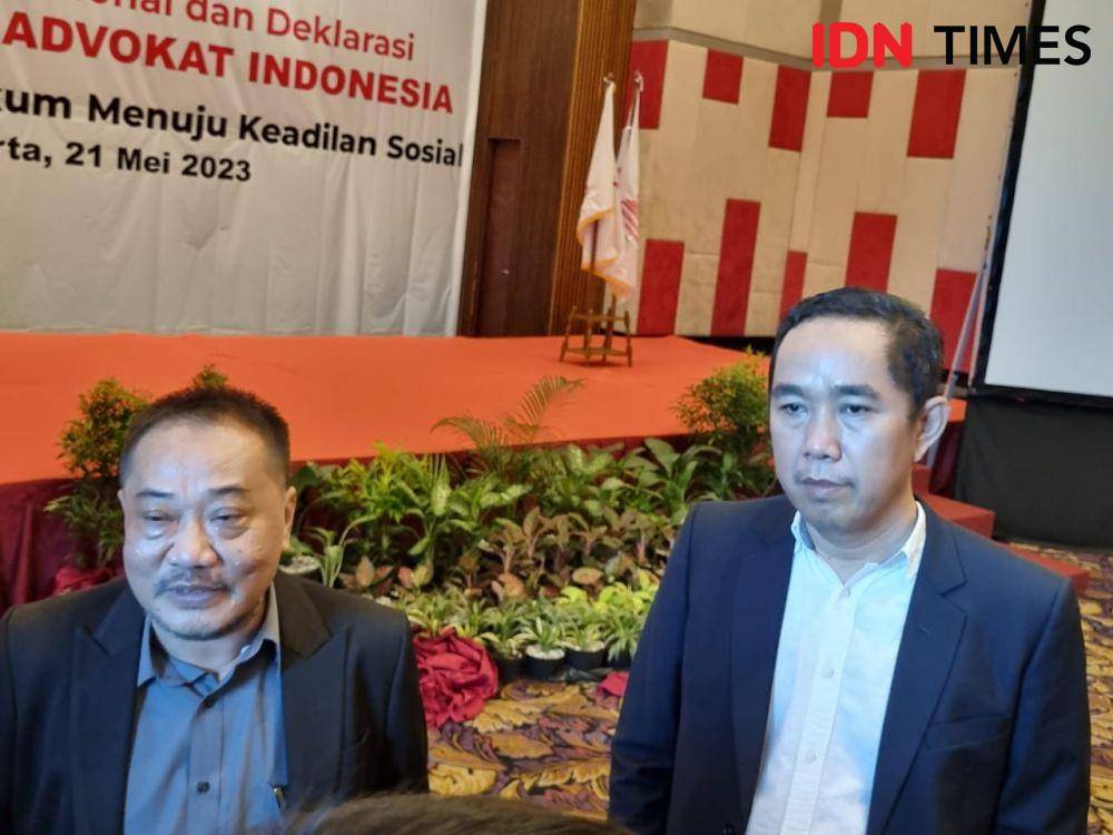 Ketua Umum Pergerakan Advokat Indonesia, Heroe Waskito (kanan) dan Sekjen Pergerakan Advokat Indonesia, Eko Prastowo (kanan) (IDN Times/Ilman)
