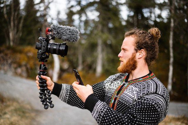 Berapa Gaji YouTuber? Ini Sistem, Cara Cek, dan Kisarannya