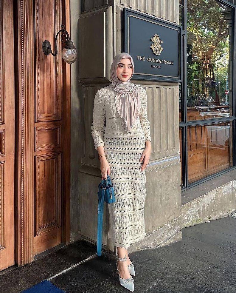OOTD kondangan hijab (instagram.com/hadizazh)