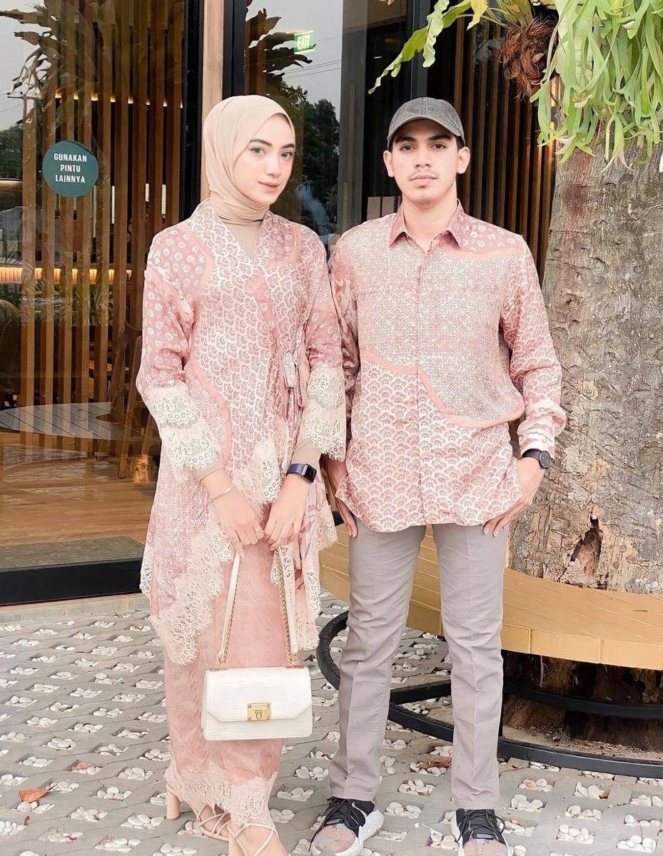 OOTD kondangan hijab (instagram.com/hadizazh)