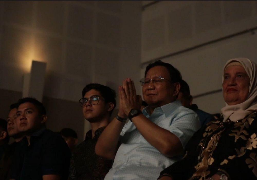 Ari Lasso Doakan Prabowo Jadi Presiden di Konser Dewa 19