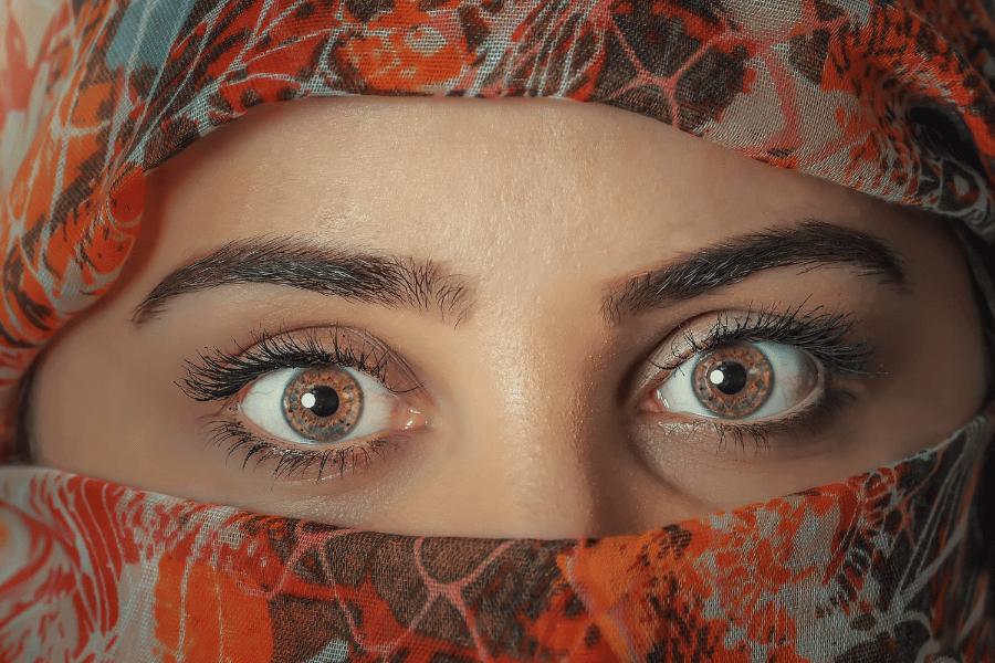 Filosofi dan Makna Sunah Bercadar untuk Perempuan dalam Islam