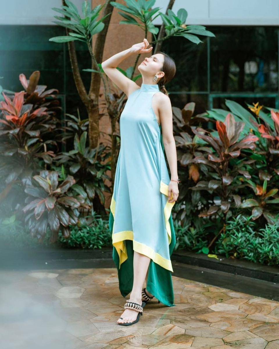 Baju pesta ala Michelle Joan (instagram.com/michellejoan_)