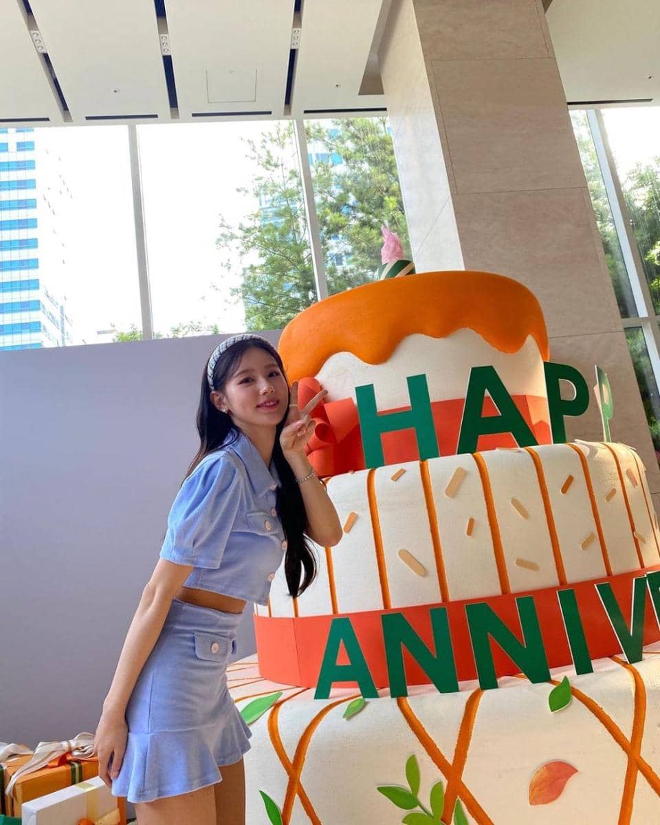 Miyeon (G)I-DLE (instagram.com/noodle.zip)