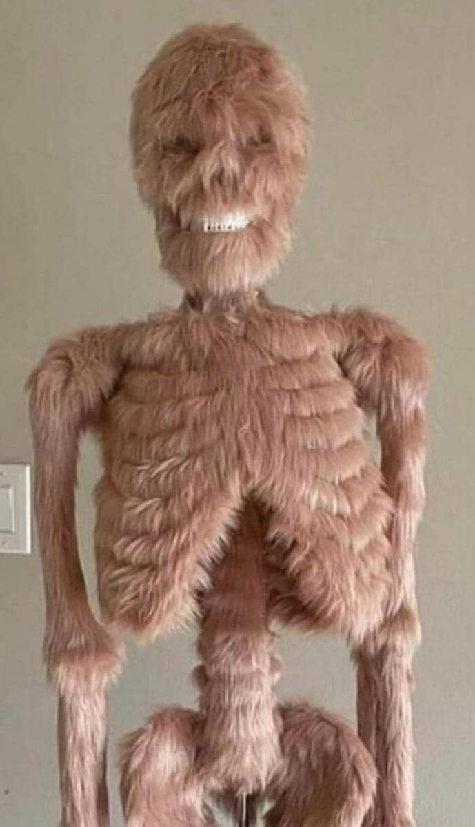 potret karya bakat terpendam yang sebaiknya dipendam (facebook.com/That's it, I'm craft shaming (bad crafts only))